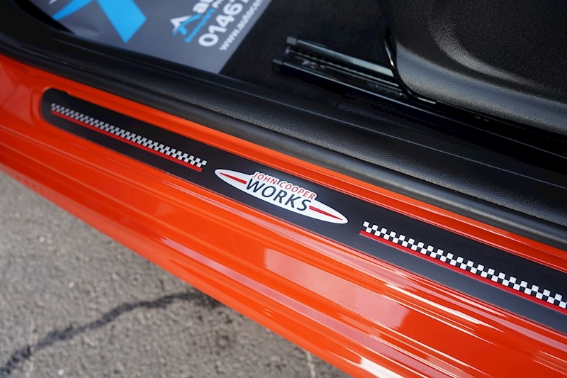 MINI Hatch Mini Cooper S Sport Hatchback 2.0 Automatic Petrol