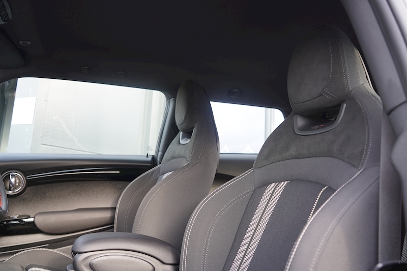 MINI Hatch Mini Cooper S Sport Hatchback 2.0 Automatic Petrol