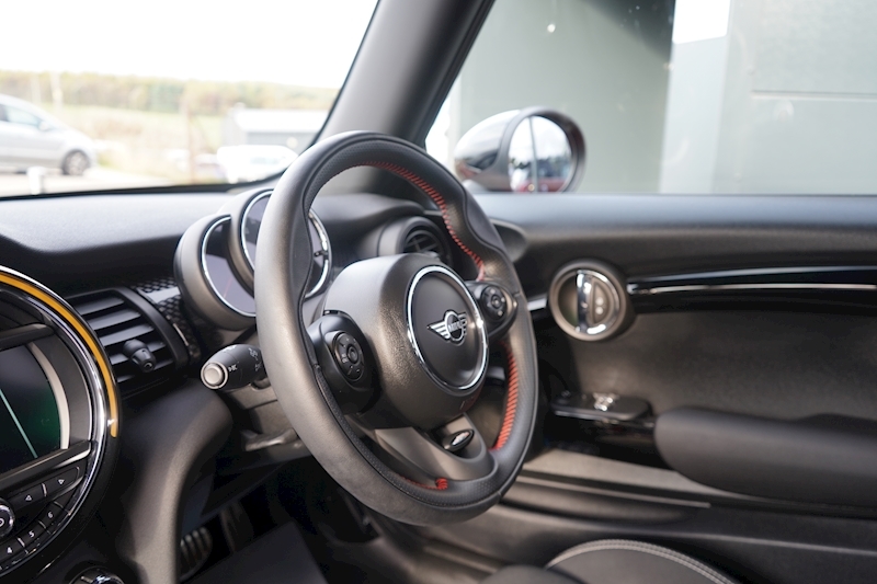 MINI Hatch Mini Cooper S Sport Hatchback 2.0 Automatic Petrol