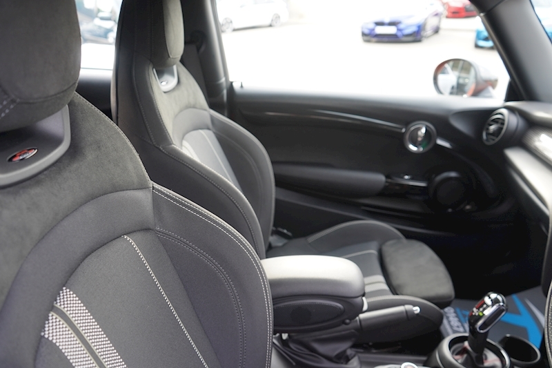 MINI Hatch Mini Cooper S Sport Hatchback 2.0 Automatic Petrol