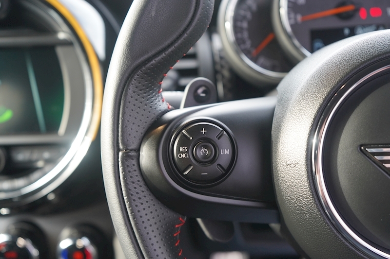 MINI Hatch Mini Cooper S Sport Hatchback 2.0 Automatic Petrol