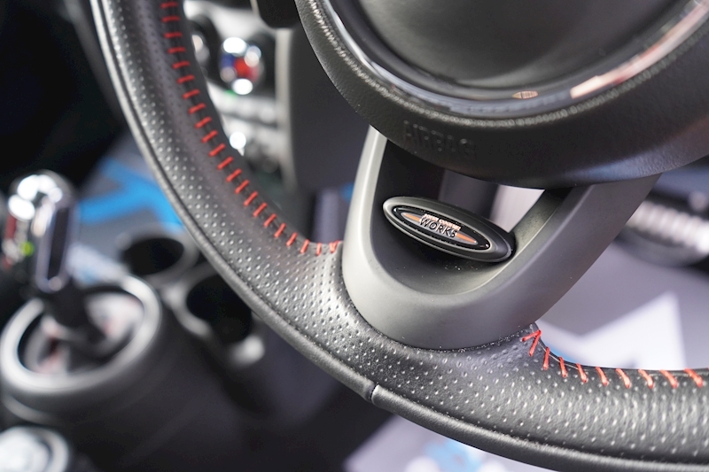 MINI Hatch Mini Cooper S Sport Hatchback 2.0 Automatic Petrol