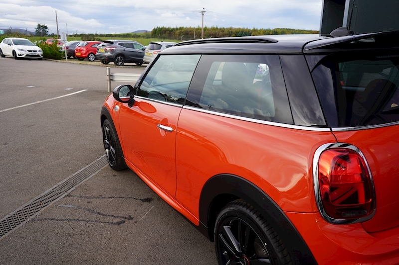 MINI Hatch Mini Cooper S Sport Hatchback 2.0 Automatic Petrol