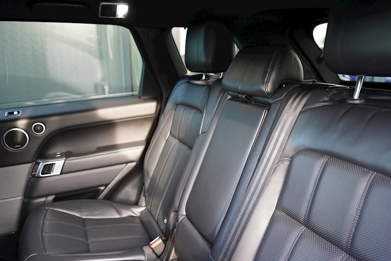 Land Rover Range Rover Sport SD V6 HSE Dynamic 3.0 5dr SUV Automatic Diesel