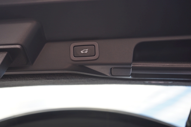 Land Rover Range Rover Sport SD V6 HSE Dynamic 3.0 5dr SUV Automatic Diesel