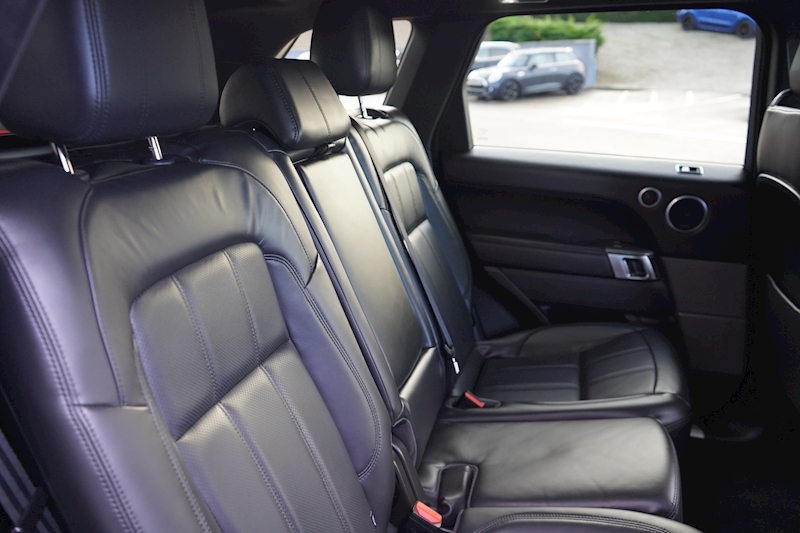 Land Rover Range Rover Sport SD V6 HSE Dynamic 3.0 5dr SUV Automatic Diesel