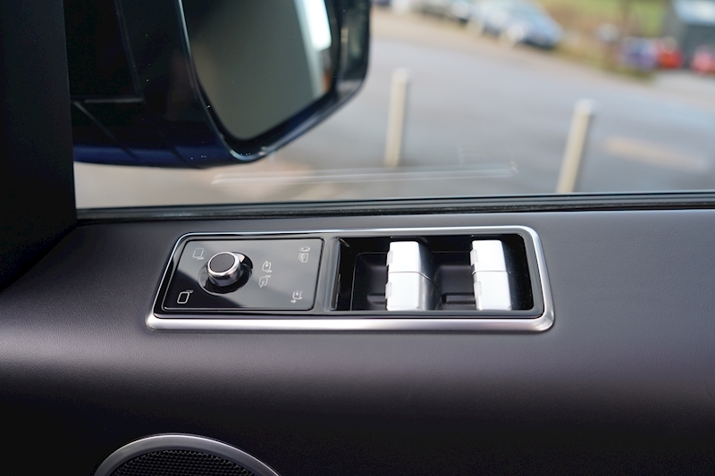 Land Rover Range Rover Sport SD V6 HSE Dynamic 3.0 5dr SUV Automatic Diesel