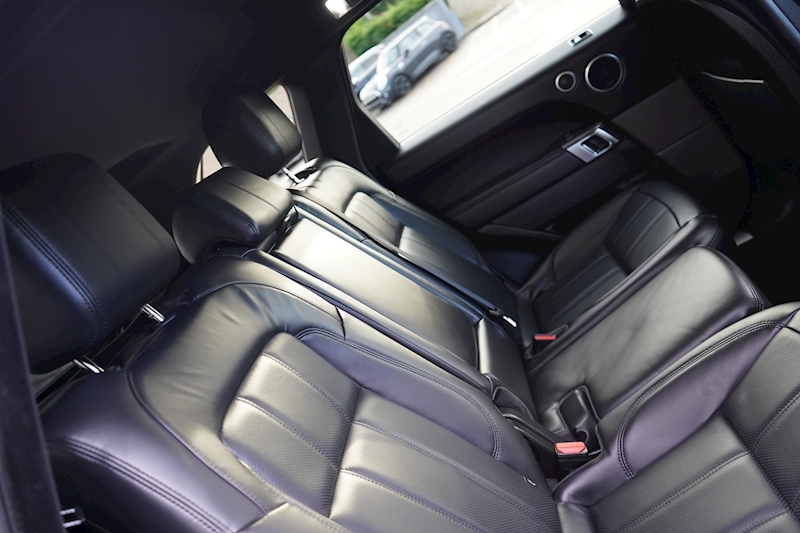 Land Rover Range Rover Sport SD V6 HSE Dynamic 3.0 5dr SUV Automatic Diesel