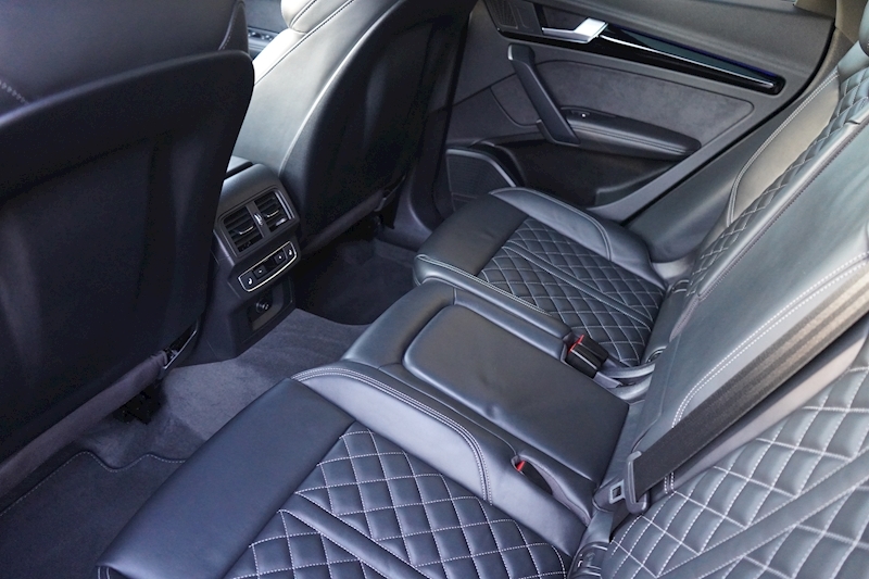 Audi 2.0 TDI 40 Vorsprung 5dr Diesel S Tronic quattro (s/s) (204 ps)