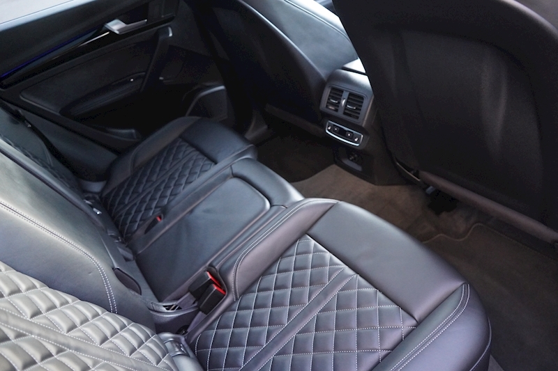 Audi 2.0 TDI 40 Vorsprung 5dr Diesel S Tronic quattro (s/s) (204 ps)