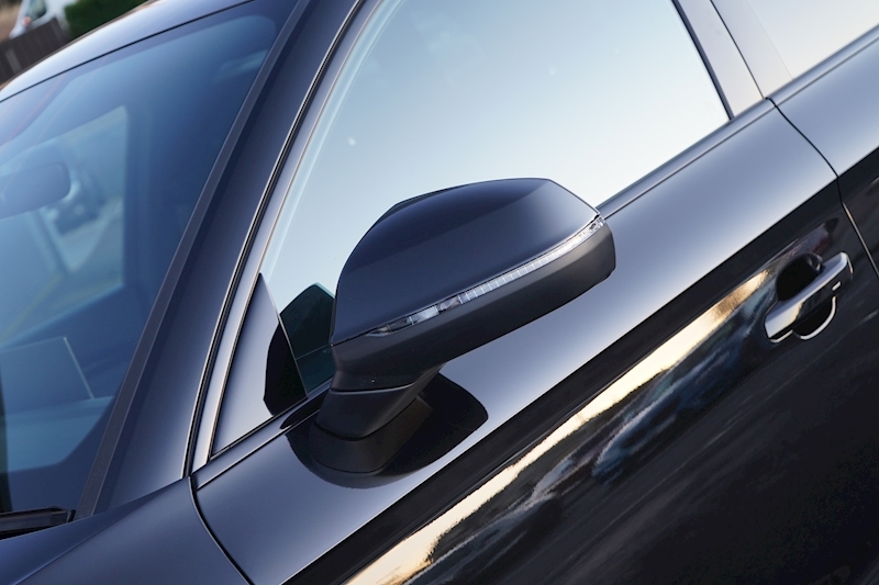 Audi 2.0 TDI 40 Vorsprung 5dr Diesel S Tronic quattro (s/s) (204 ps)