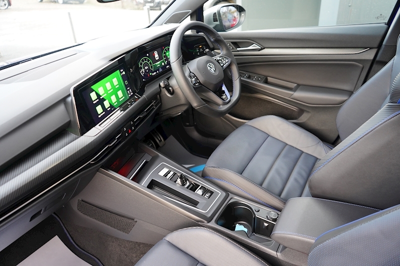 Volkswagen 2.0 TSI R Hatchback 5dr Petrol DSG 4Motion (s/s) (320 ps)