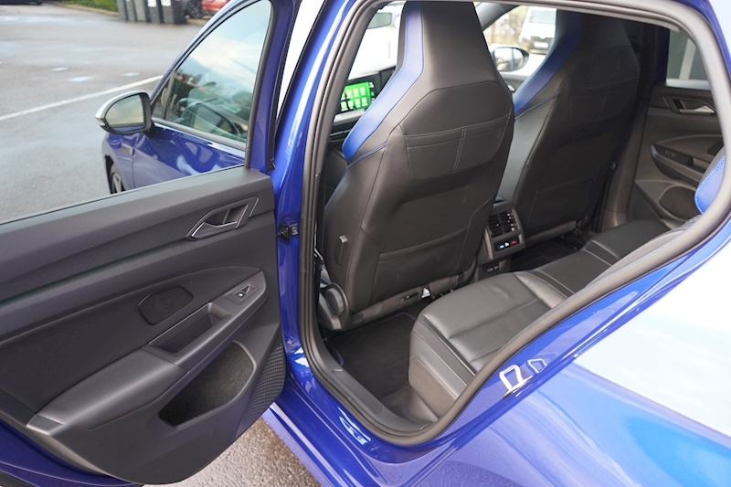 Volkswagen 2.0 TSI R Hatchback 5dr Petrol DSG 4Motion (s/s) (320 ps)