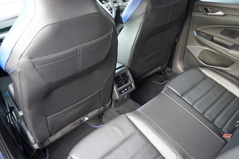 Volkswagen 2.0 TSI R Hatchback 5dr Petrol DSG 4Motion (s/s) (320 ps)