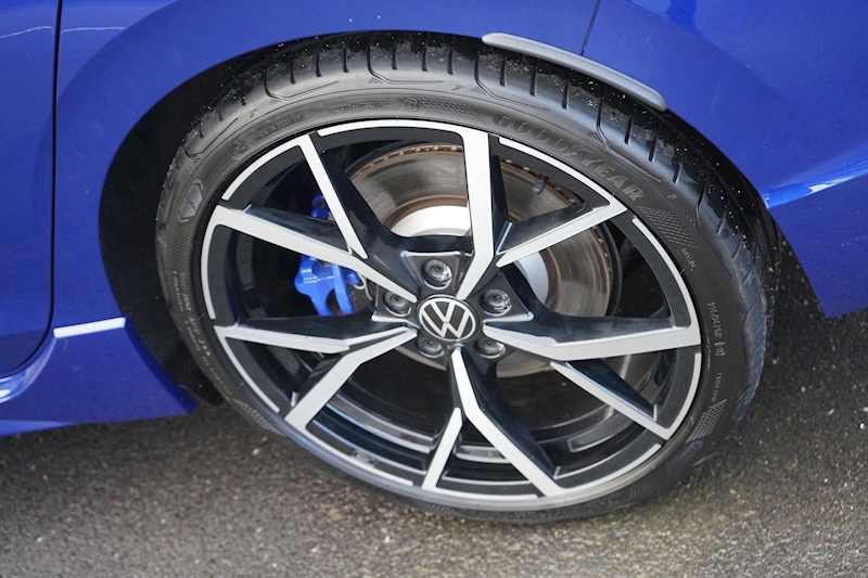 Volkswagen 2.0 TSI R Hatchback 5dr Petrol DSG 4Motion (s/s) (320 ps)