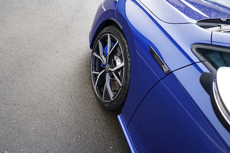 Volkswagen 2.0 TSI R Hatchback 5dr Petrol DSG 4Motion (s/s) (320 ps)