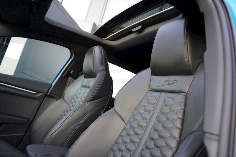 Audi 2.5 TFSI Launch Edition Sportback 5dr Petrol S Tronic quattro (s/s) (400 ps)