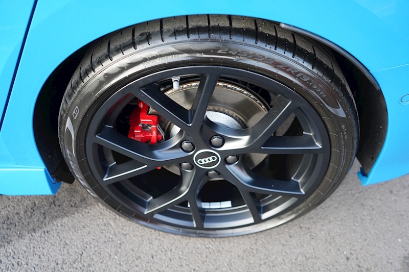 Audi 2.5 TFSI Launch Edition Sportback 5dr Petrol S Tronic quattro (s/s) (400 ps)