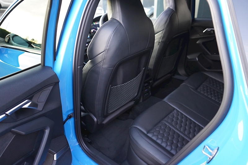 Audi 2.5 TFSI Launch Edition Sportback 5dr Petrol S Tronic quattro (s/s) (400 ps)