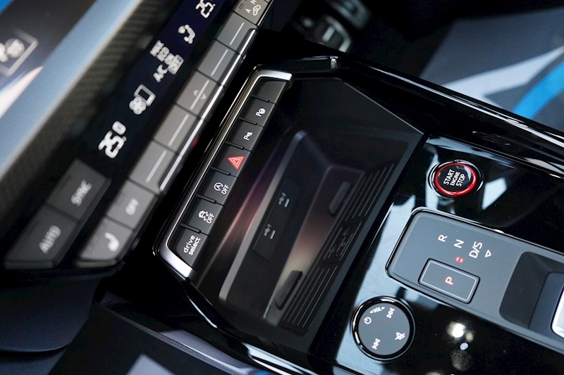 Audi 2.5 TFSI Launch Edition Sportback 5dr Petrol S Tronic quattro (s/s) (400 ps)