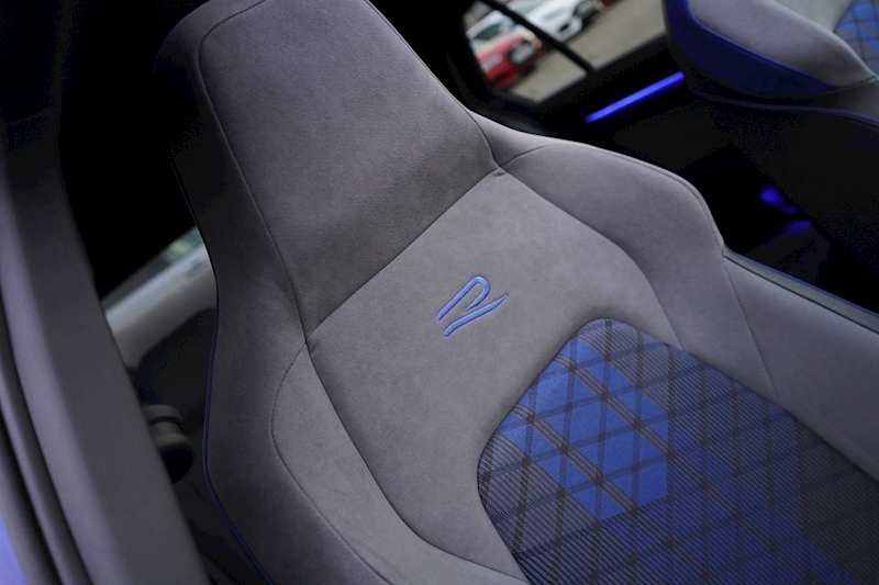 Volkswagen 2.0 TSI R Hatchback 5dr Petrol DSG 4Motion (s/s) (320 ps)