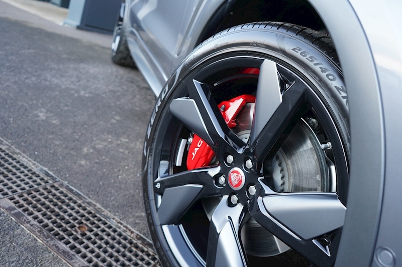 Jaguar 5.0 V8 SVR SUV 5dr Petrol Quickshift AWD (s/s) (550 ps)