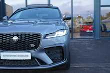 Jaguar 5.0 V8 SVR SUV 5dr Petrol Quickshift AWD (s/s) (550 ps)