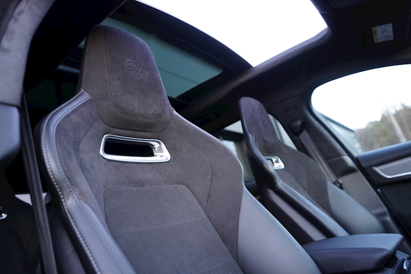 Jaguar 5.0 V8 SVR SUV 5dr Petrol Quickshift AWD (s/s) (550 ps)