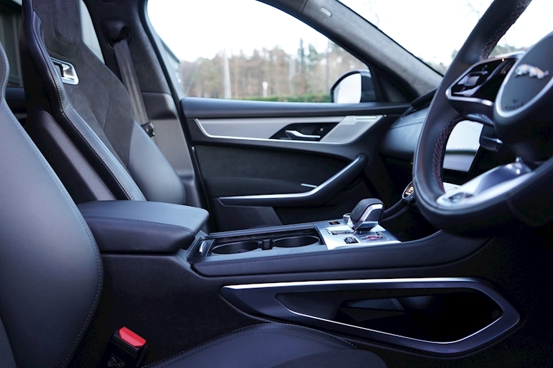 Jaguar 5.0 V8 SVR SUV 5dr Petrol Quickshift AWD (s/s) (550 ps)