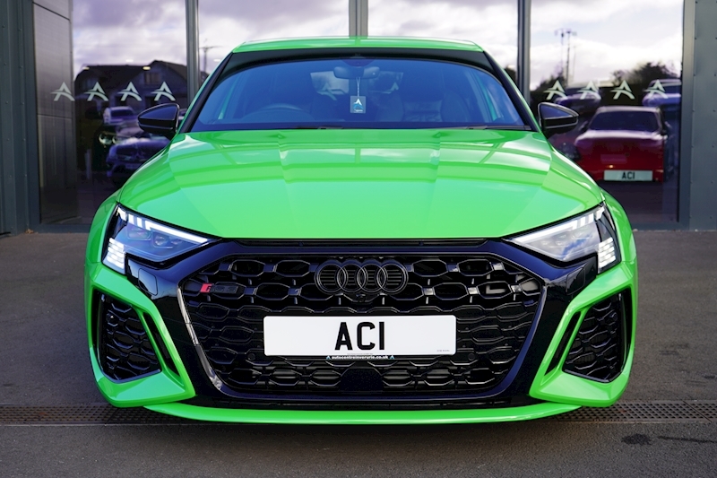 Audi RS3 2.5 TFSI Carbon Black Sportback 5dr Petrol S Tronic quattro (s/s) (400 ps)
