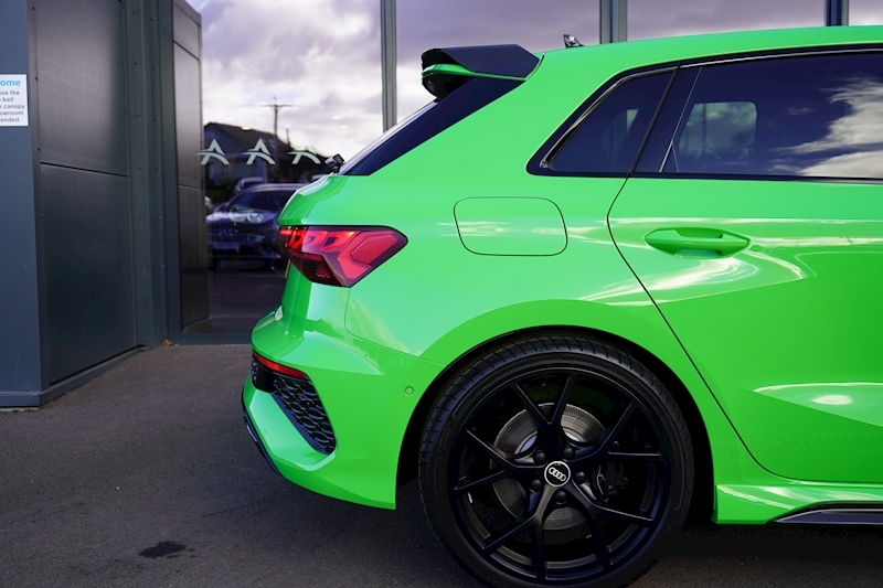 Audi RS3 2.5 TFSI Carbon Black Sportback 5dr Petrol S Tronic quattro (s/s) (400 ps)