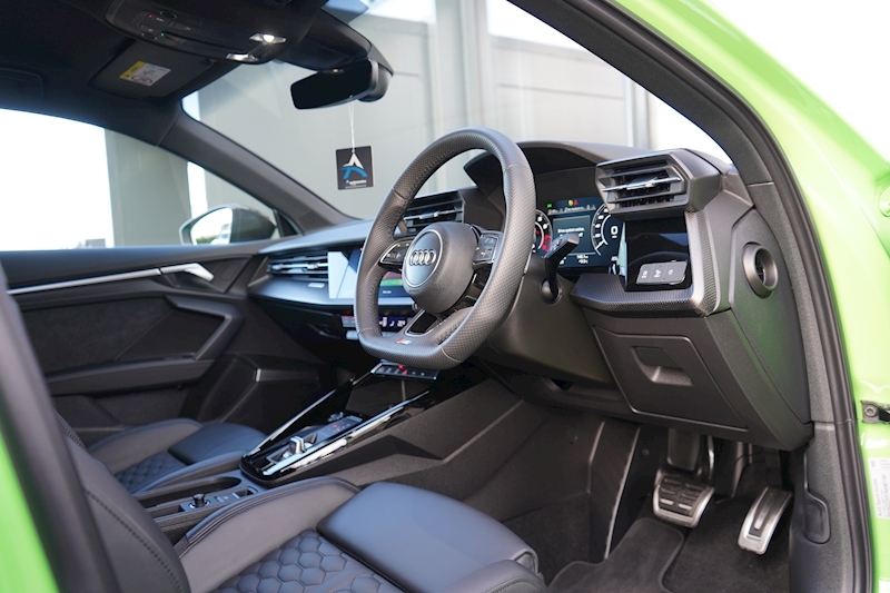 Audi RS3 2.5 TFSI Carbon Black Sportback 5dr Petrol S Tronic quattro (s/s) (400 ps)