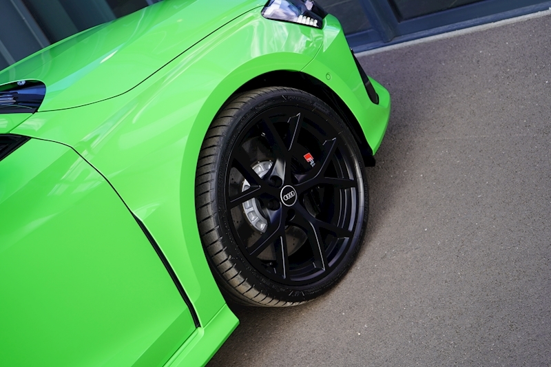 Audi RS3 2.5 TFSI Carbon Black Sportback 5dr Petrol S Tronic quattro (s/s) (400 ps)