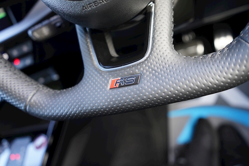 Audi RS3 2.5 TFSI Carbon Black Sportback 5dr Petrol S Tronic quattro (s/s) (400 ps)