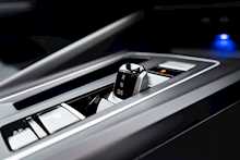 Volkswagen 2.0 TSI R Hatchback 5dr Petrol DSG 4Motion (s/s) (320 ps)