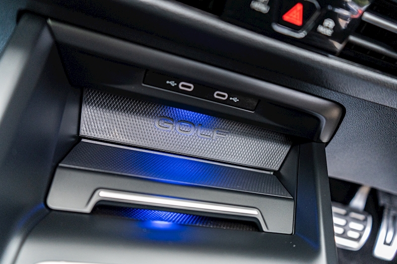 Volkswagen 2.0 TSI R Hatchback 5dr Petrol DSG 4Motion (s/s) (320 ps)