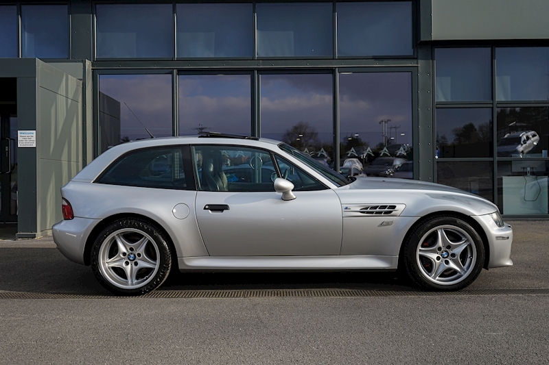 BMW 3.2 Coupe 2dr Petrol Manual (268 g/km, 325 bhp)