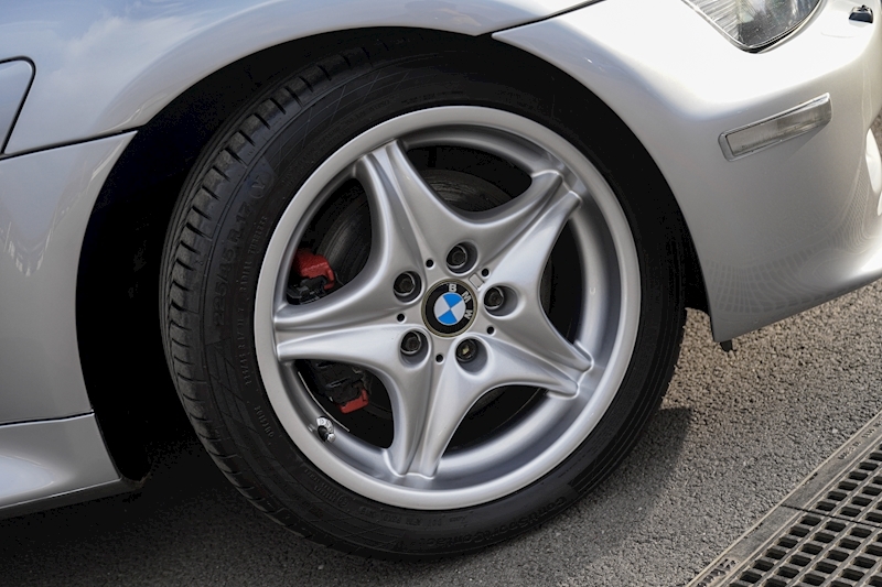 BMW 3.2 Coupe 2dr Petrol Manual (268 g/km, 325 bhp)