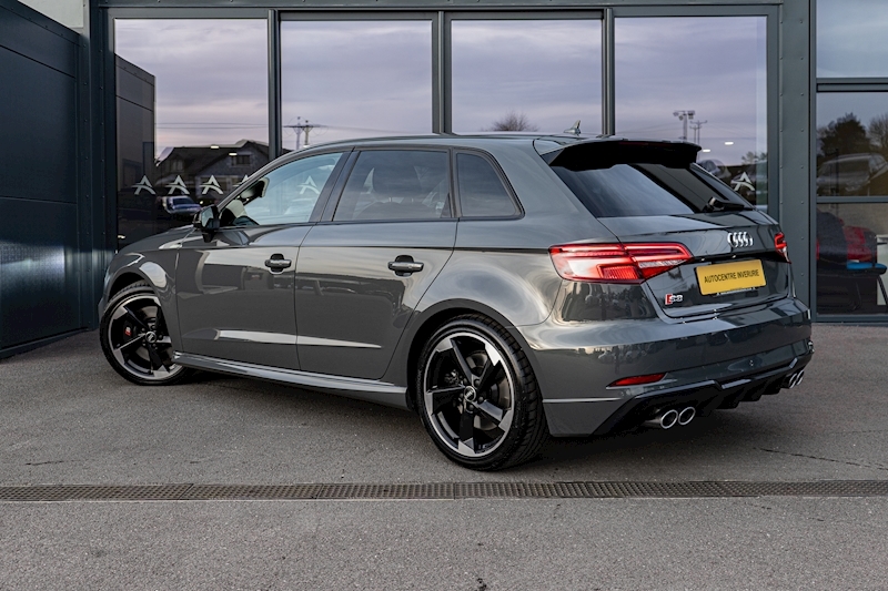 Audi 2.0 TFSI Black Edition Sportback 5dr Petrol S Tronic quattro (s/s) (310 ps)