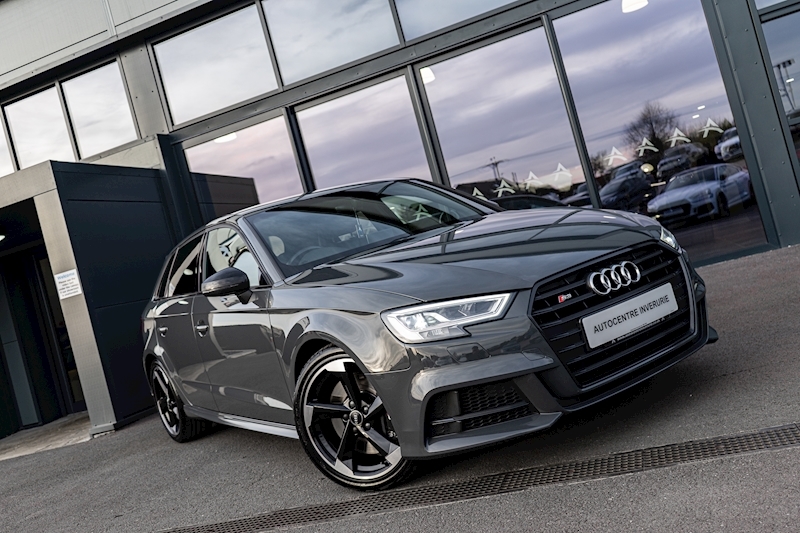 Audi 2.0 TFSI Black Edition Sportback 5dr Petrol S Tronic quattro (s/s) (310 ps)