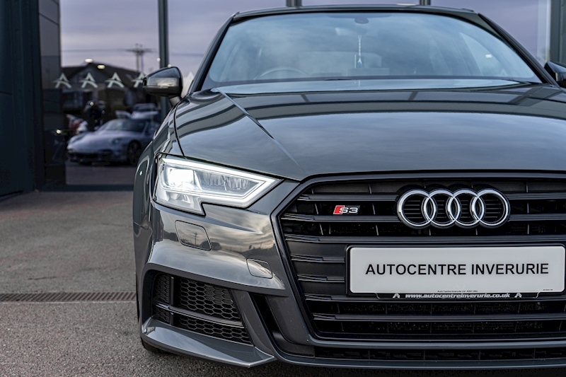 Audi 2.0 TFSI Black Edition Sportback 5dr Petrol S Tronic quattro (s/s) (310 ps)