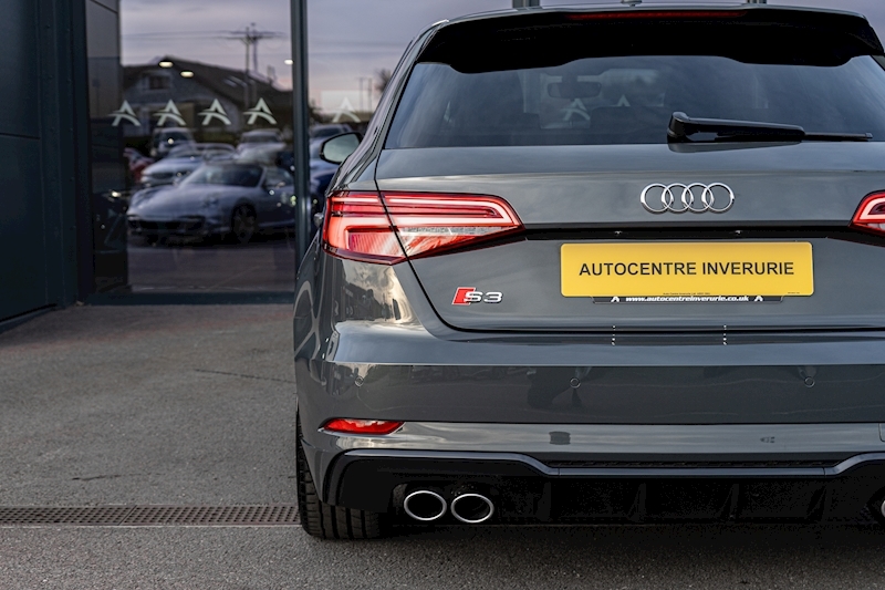 Audi 2.0 TFSI Black Edition Sportback 5dr Petrol S Tronic quattro (s/s) (310 ps)