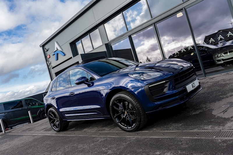 Porsche Macan 2.0T Estate 2000 PDK Petrol