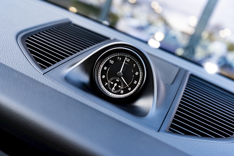 Porsche Macan 2.0T Estate 2000 PDK Petrol