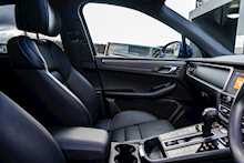 Porsche Macan 2.0T Estate 2000 PDK Petrol