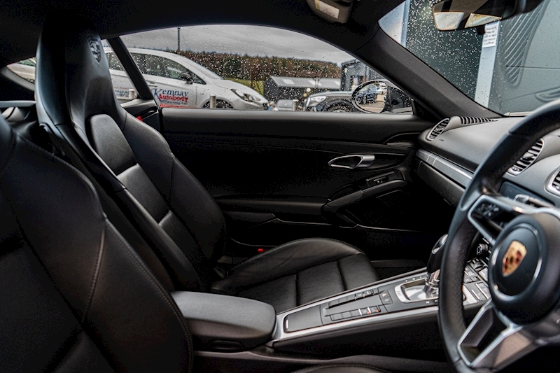 Porsche 2.0T Coupe 2dr Petrol PDK Euro 6 (s/s) (300 ps)