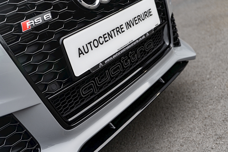 Audi 4.0 TFSI V8 Performance Estate 5dr Petrol Tiptronic quattro Euro 6 (s/s) (605 ps)