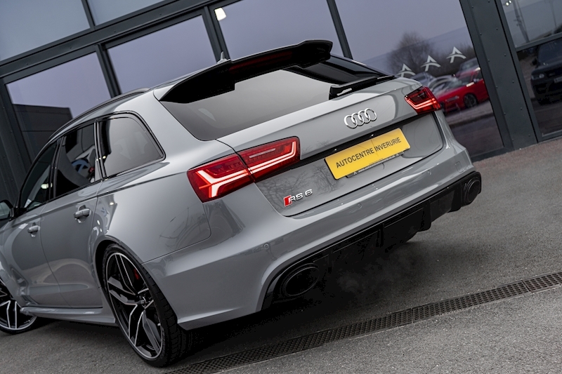 Audi 4.0 TFSI V8 Performance Estate 5dr Petrol Tiptronic quattro Euro 6 (s/s) (605 ps)