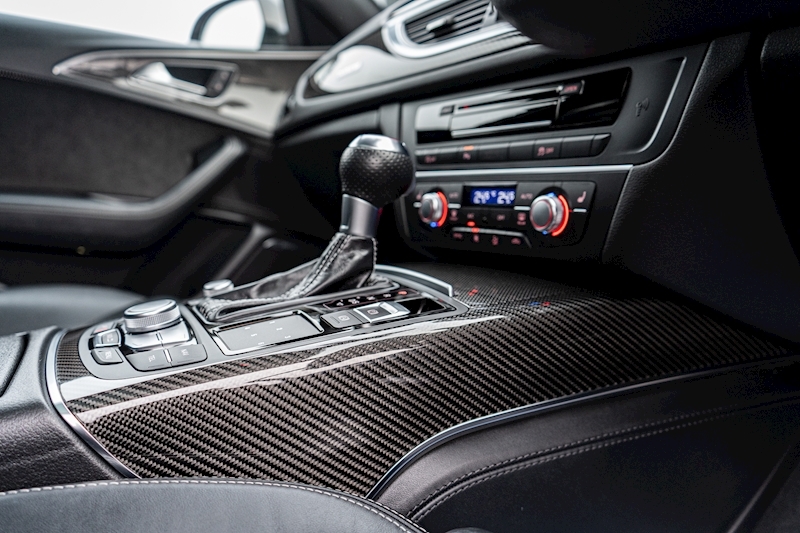 Audi 4.0 TFSI V8 Performance Estate 5dr Petrol Tiptronic quattro Euro 6 (s/s) (605 ps)