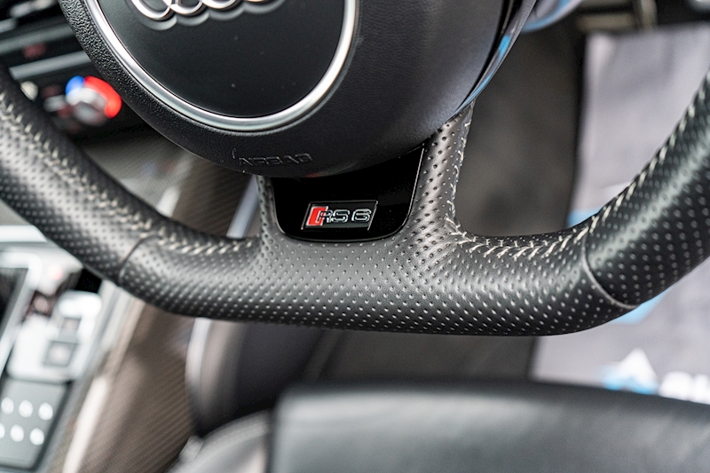 Audi 4.0 TFSI V8 Performance Estate 5dr Petrol Tiptronic quattro Euro 6 (s/s) (605 ps)